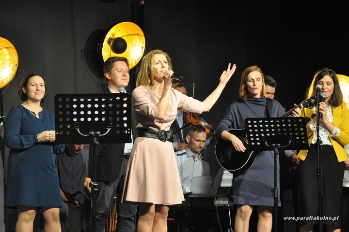192 Koncert uwielbienia.jpg